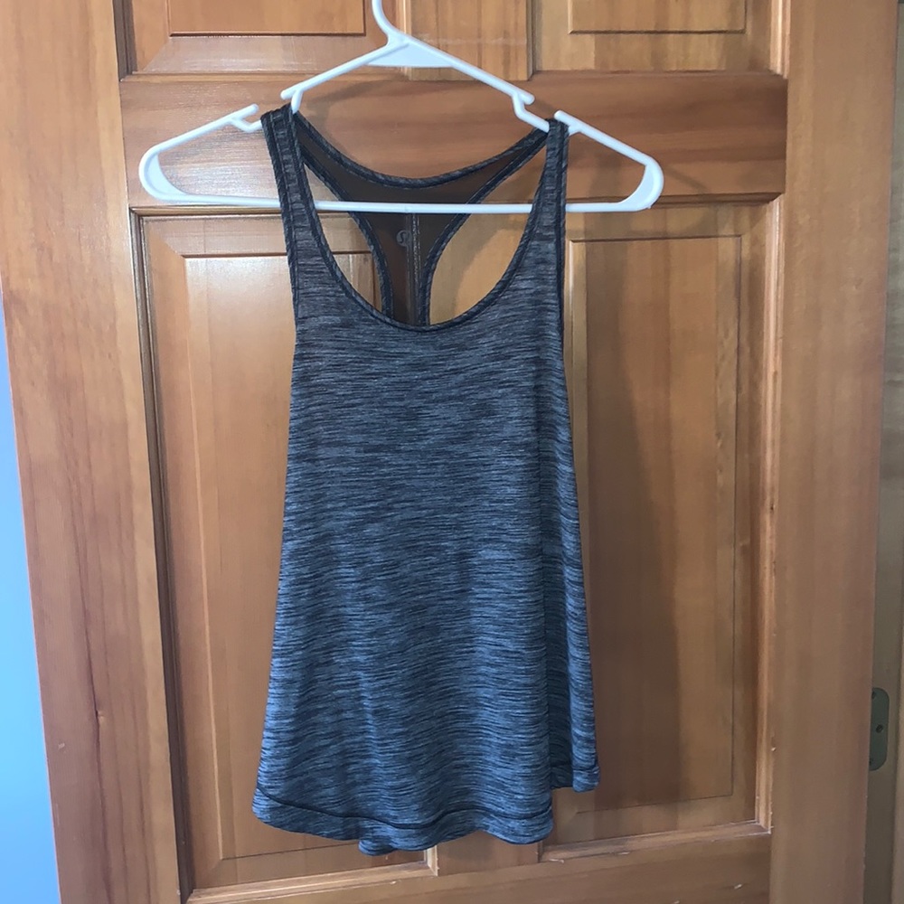 Lululemon tank